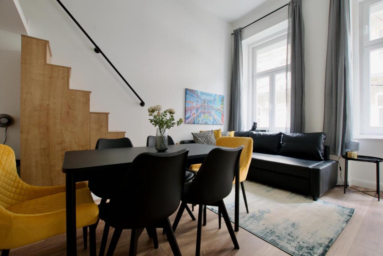 Premium Apartment By Hi5- Brody Street Budapest Eksteriør billede