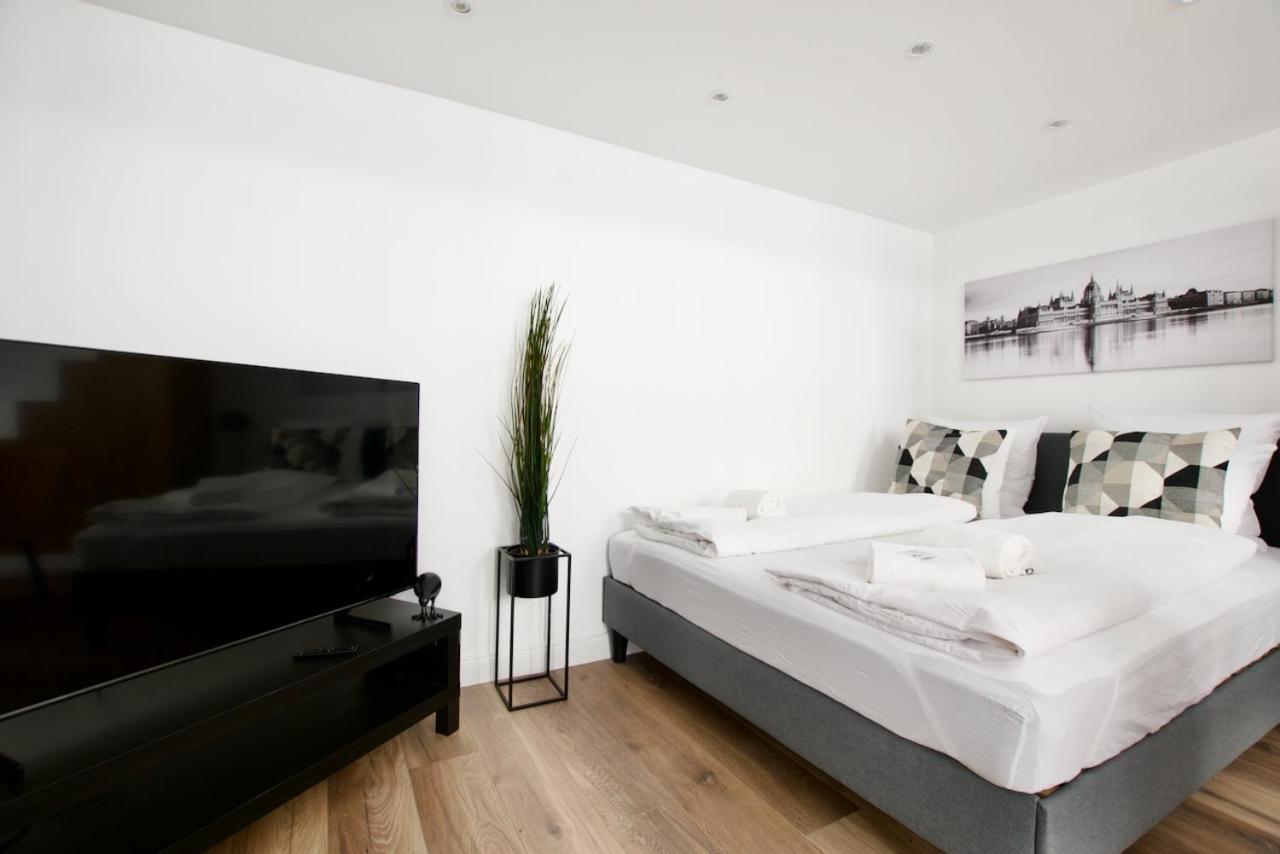 Premium Apartment By Hi5- Brody Street Budapest Eksteriør billede
