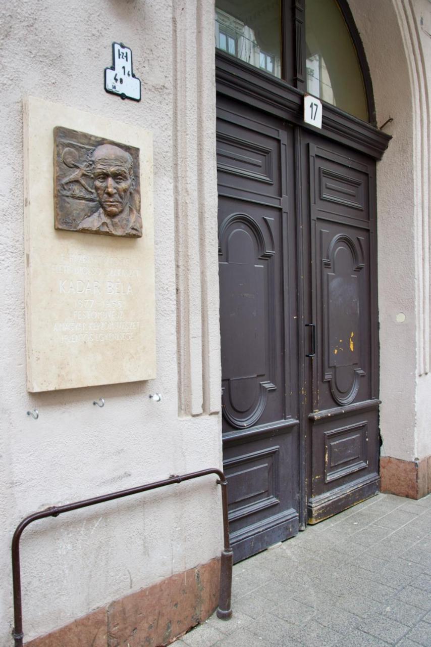 Premium Apartment By Hi5- Brody Street Budapest Eksteriør billede